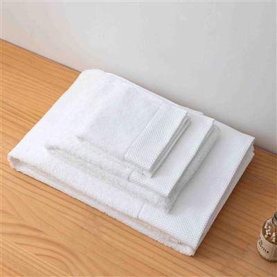 ¿Cómo determinar la calidad de las cuatro toallas del hotel?